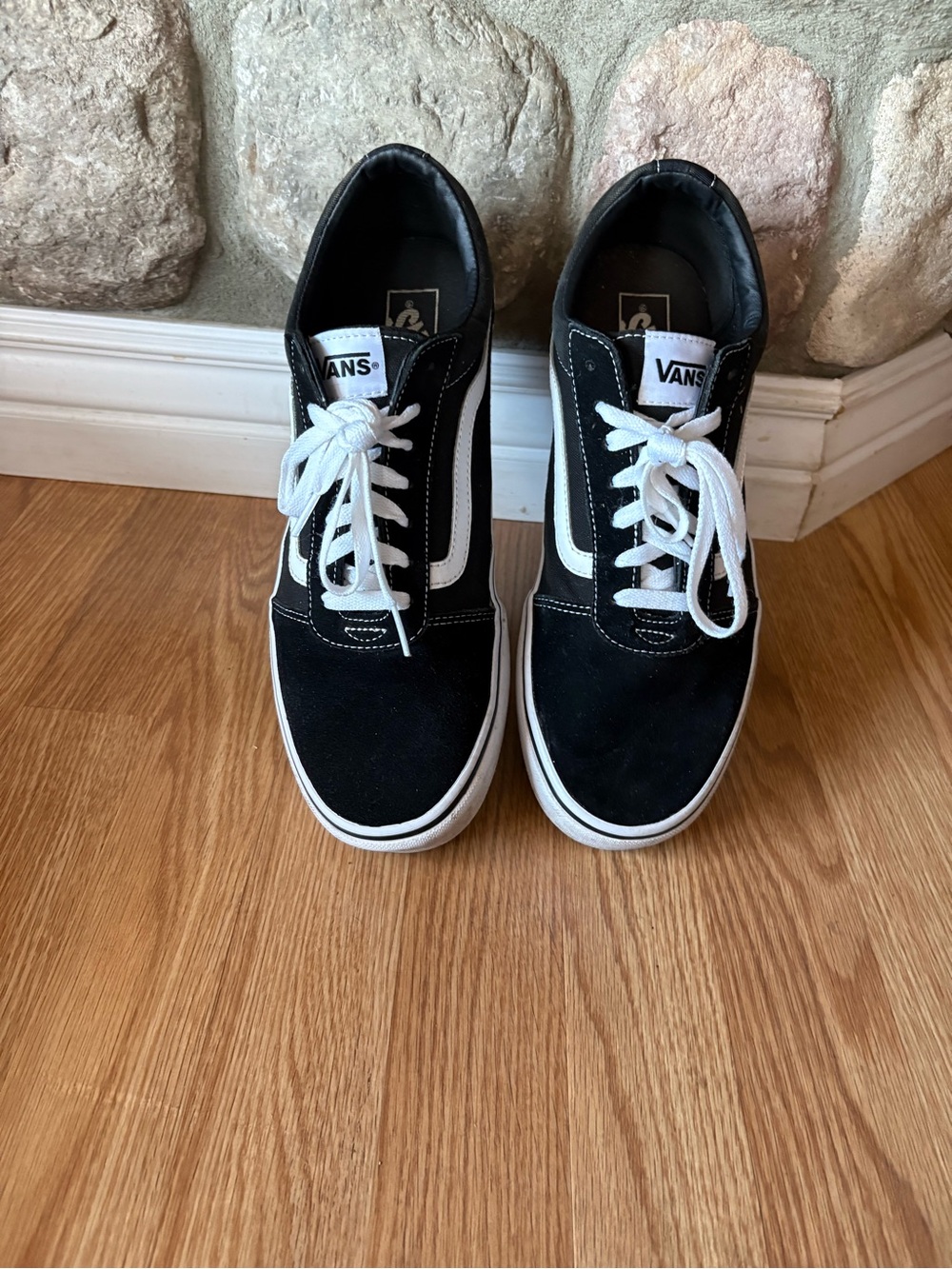 Vans Black and White Low-Top Skate Sneakers size 12 - Picture 8 of 8